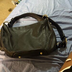 Elegant Black Leather Shoulder Bag